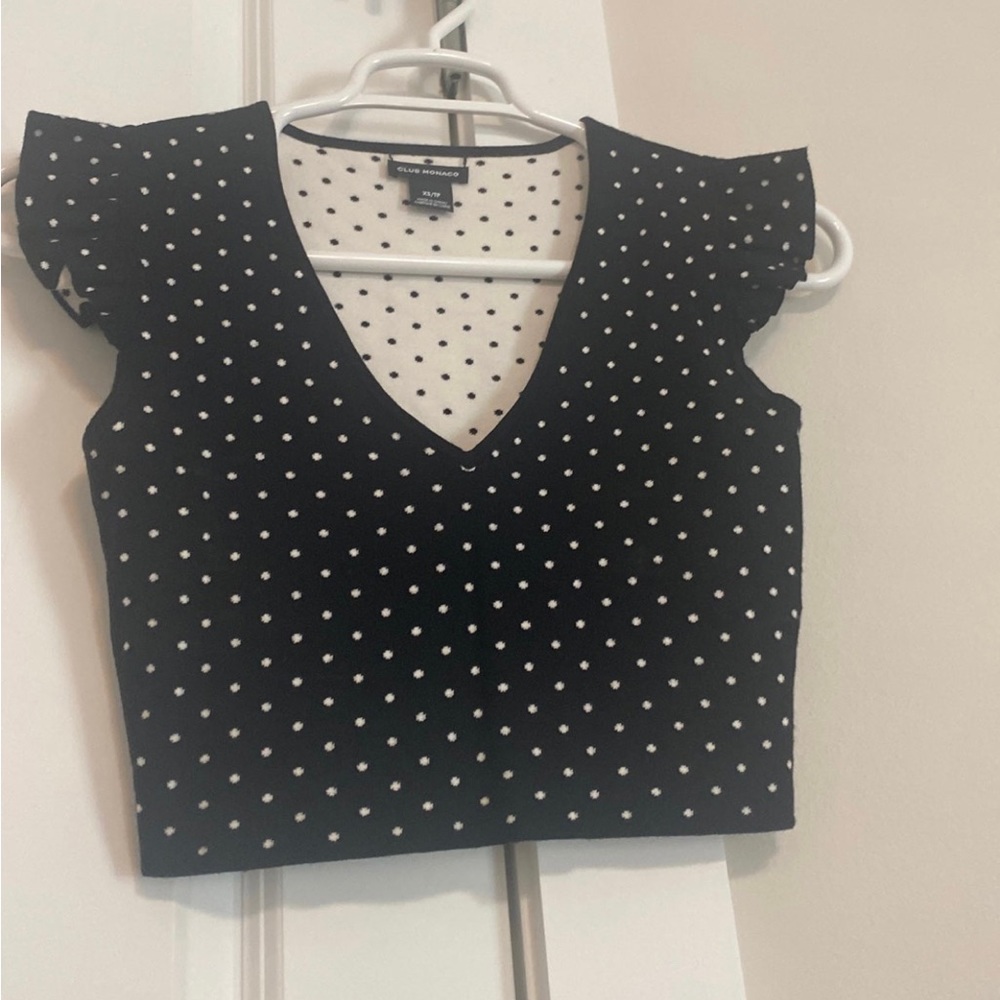 Club Monaco crop sweater. Size xs.